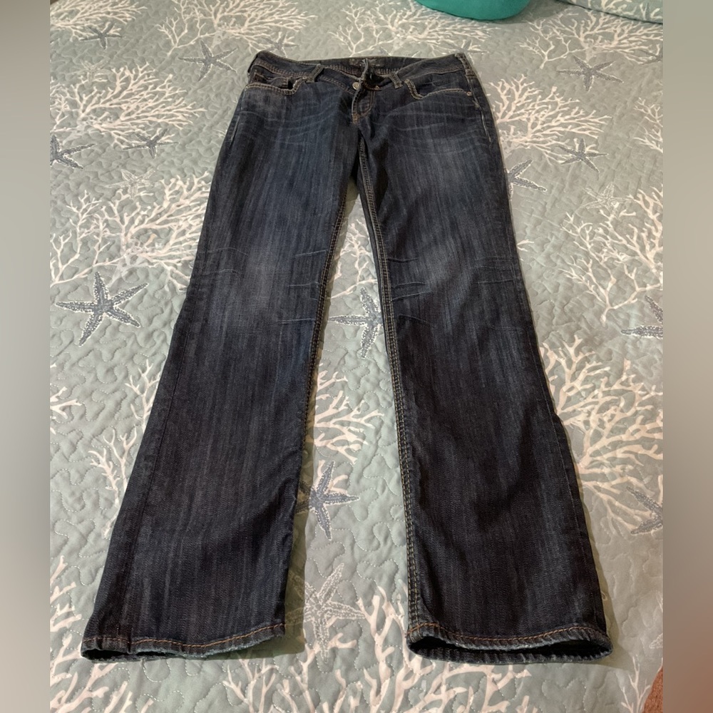 Silver jeans woman size 29”by 32”